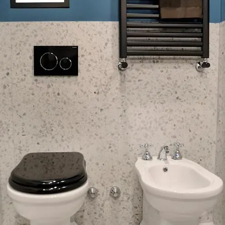 Luxury Trevi House Apartment *