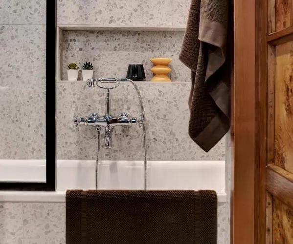 Luxury Trevi House *